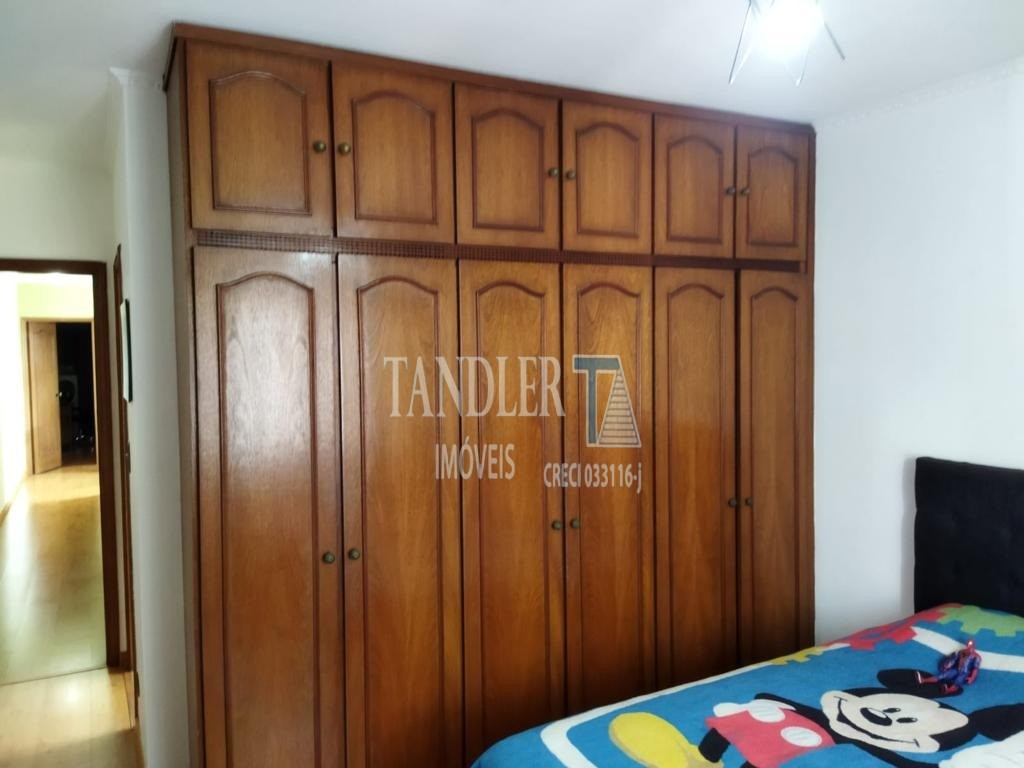 Casa à venda com 4 quartos, 187m² - Foto 4