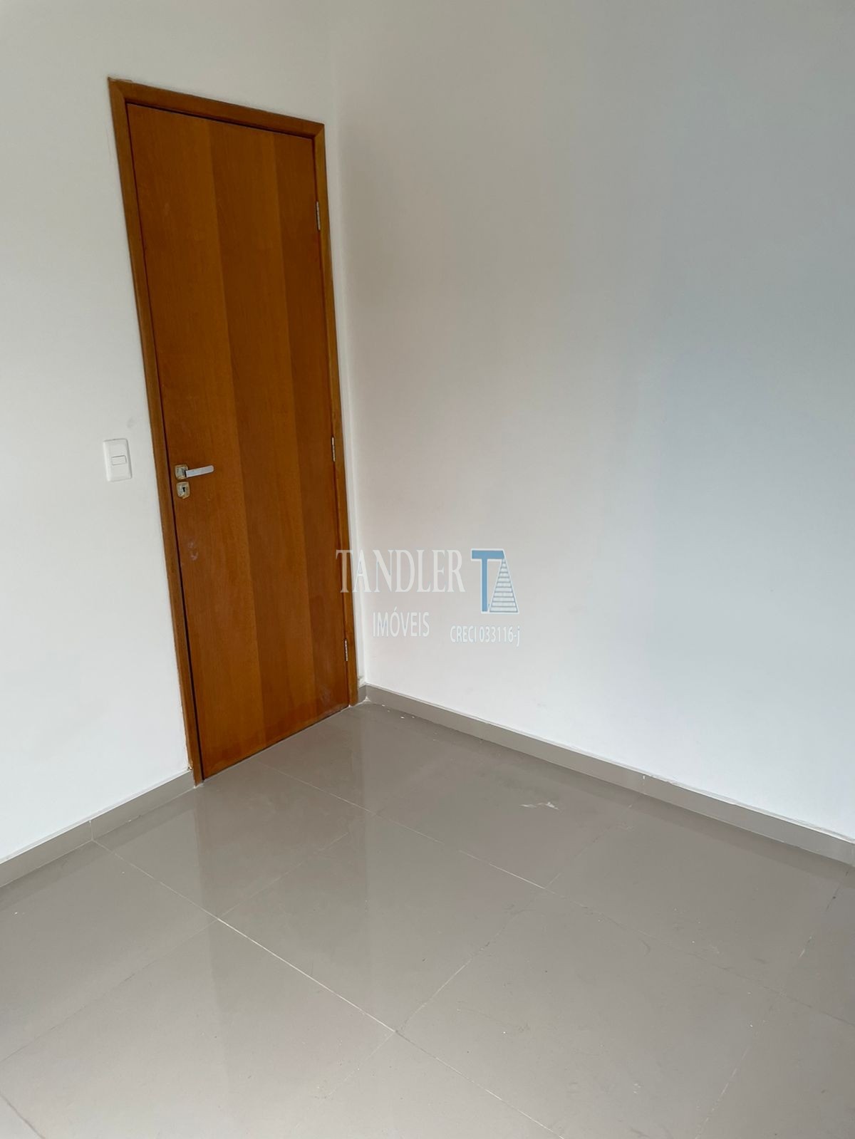 Apartamento à venda com 2 quartos, 40m² - Foto 14