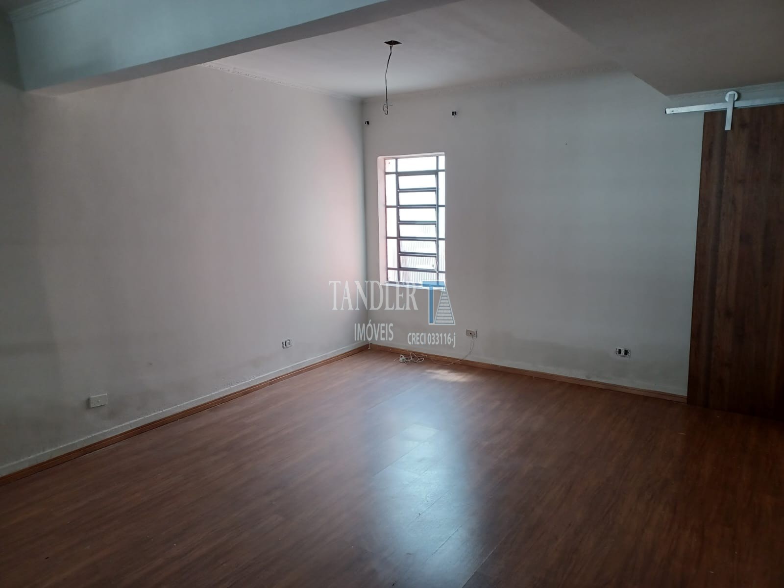 Casa à venda com 2 quartos, 122m² - Foto 4