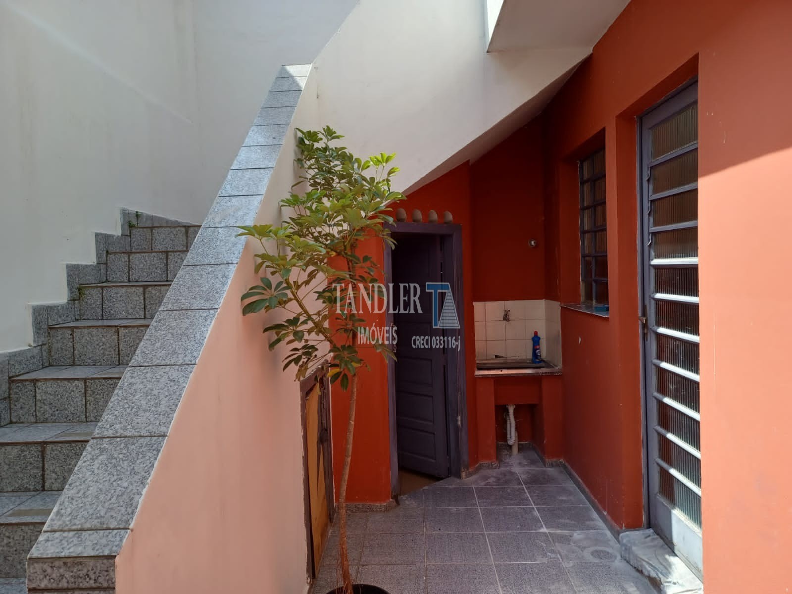 Casa à venda com 2 quartos, 122m² - Foto 14