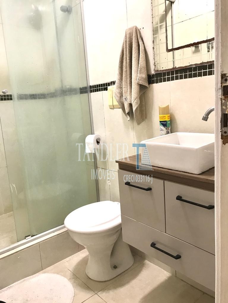 Apartamento à venda com 3 quartos, 65m² - Foto 2