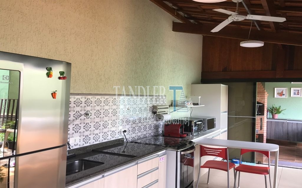 Casa à venda com 3 quartos, 281m² - Foto 34