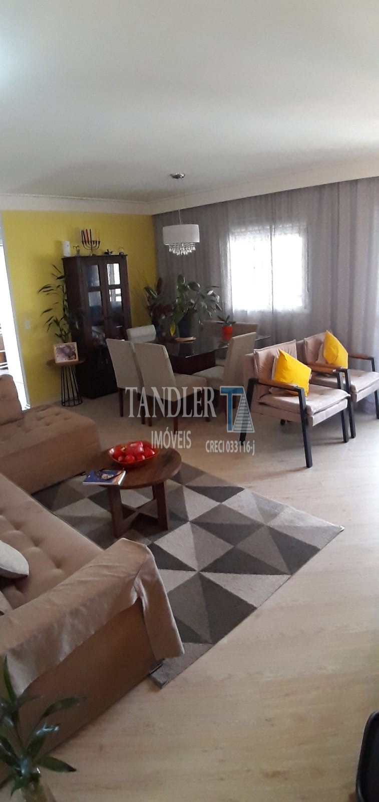 Apartamento à venda com 2 quartos, 68m² - Foto 3