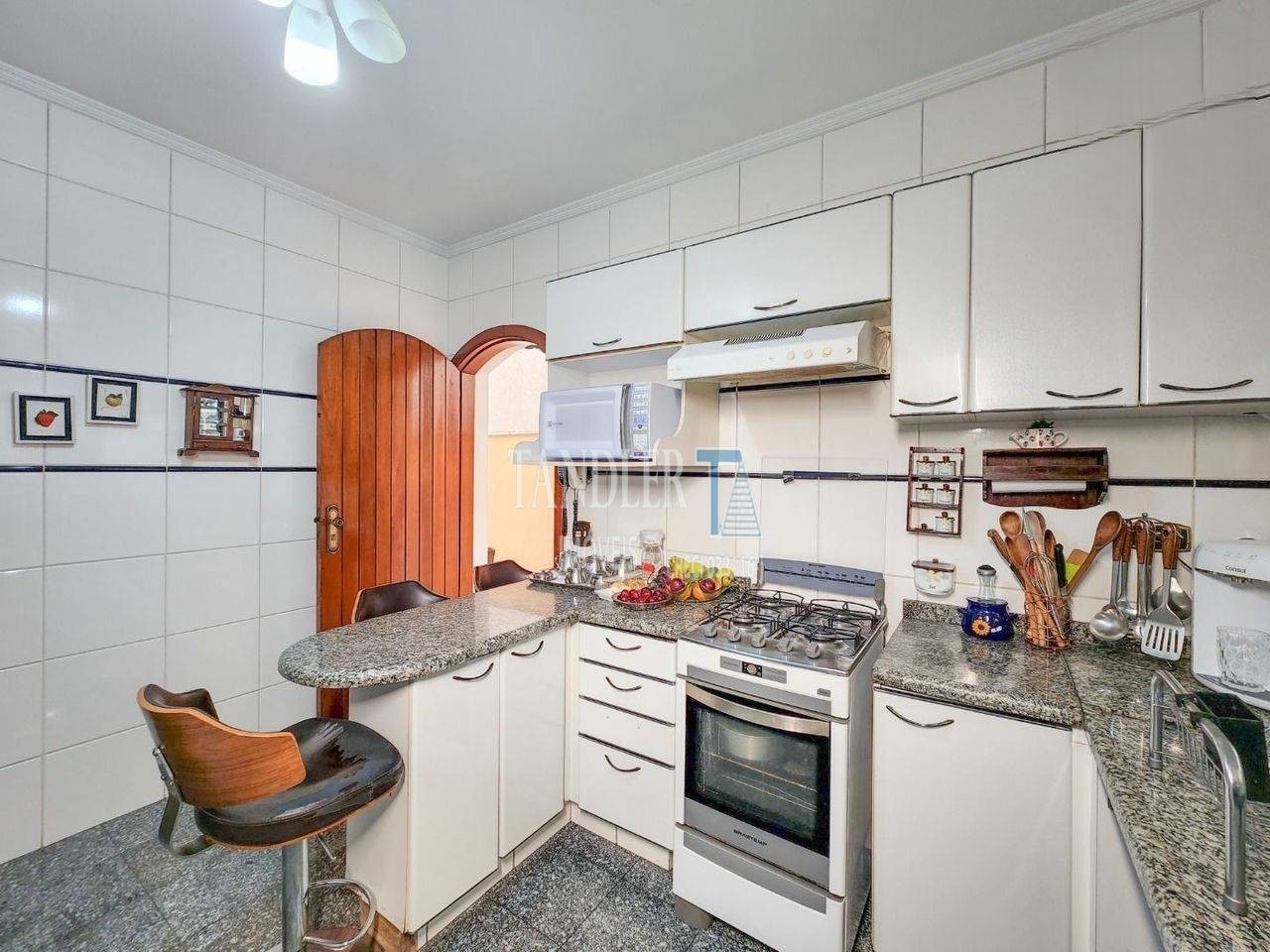 Casa à venda com 3 quartos, 280m² - Foto 39