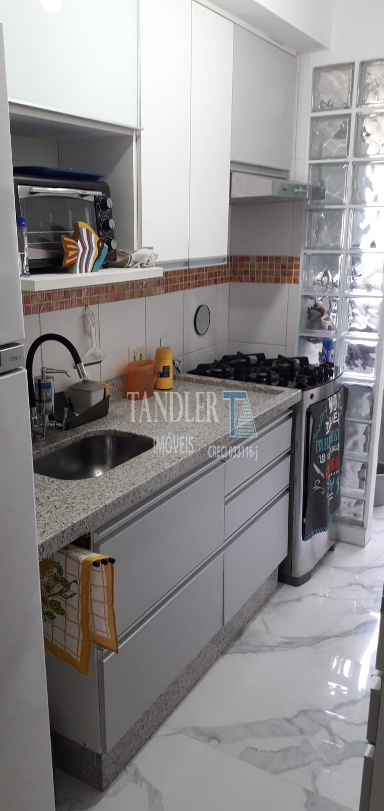 Apartamento à venda com 2 quartos, 68m² - Foto 29