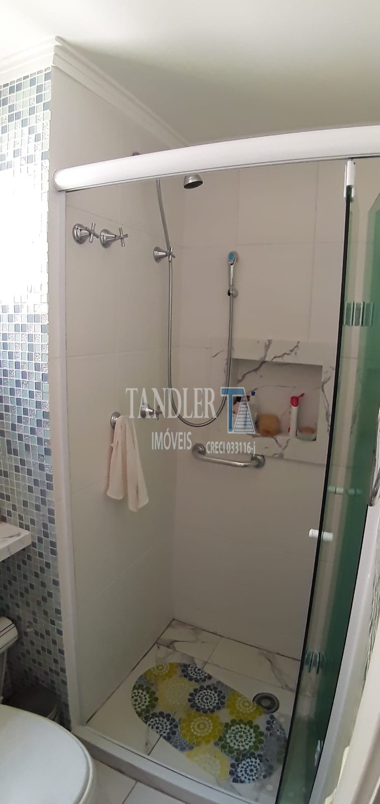 Apartamento à venda com 2 quartos, 68m² - Foto 5