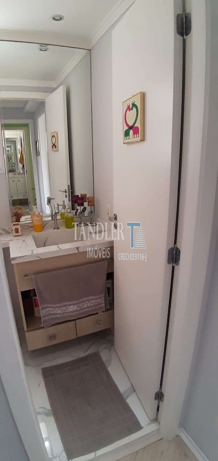 Apartamento à venda com 2 quartos, 68m² - Foto 19