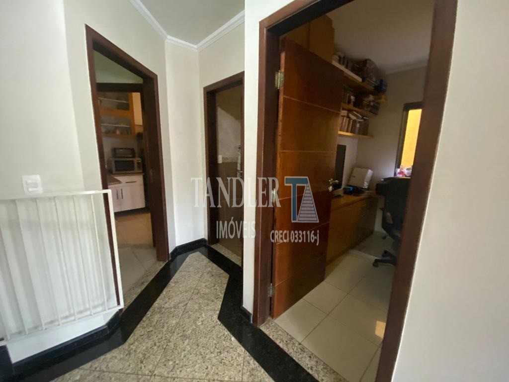 Casa à venda com 3 quartos, 370m² - Foto 46