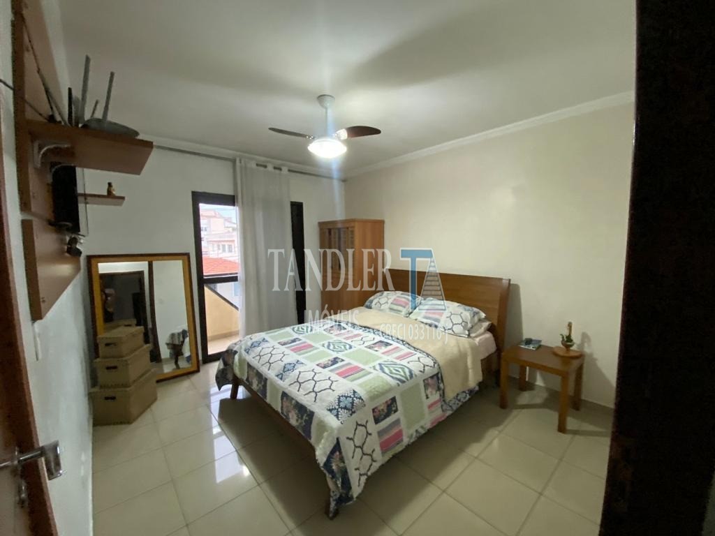 Casa à venda com 3 quartos, 370m² - Foto 10