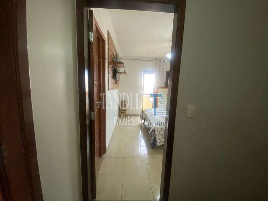 Casa à venda com 3 quartos, 370m² - Foto 9