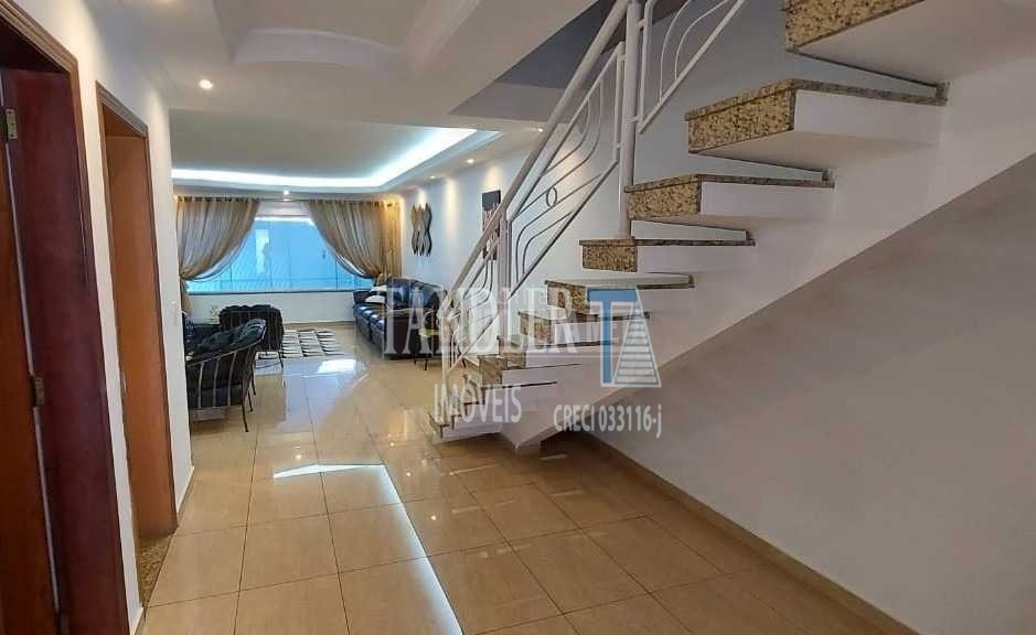 Casa à venda com 4 quartos, 300m² - Foto 24