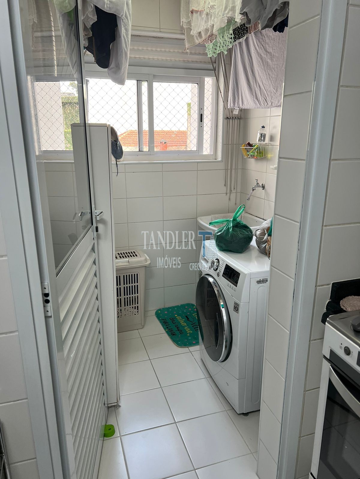 Apartamento à venda com 3 quartos, 71m² - Foto 2