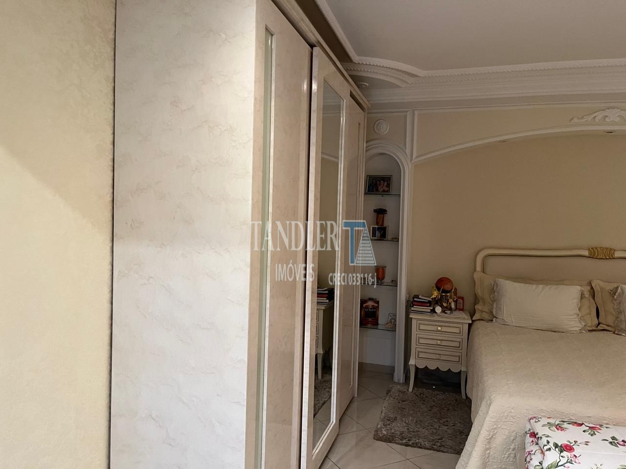 Casa à venda com 3 quartos, 320m² - Foto 19