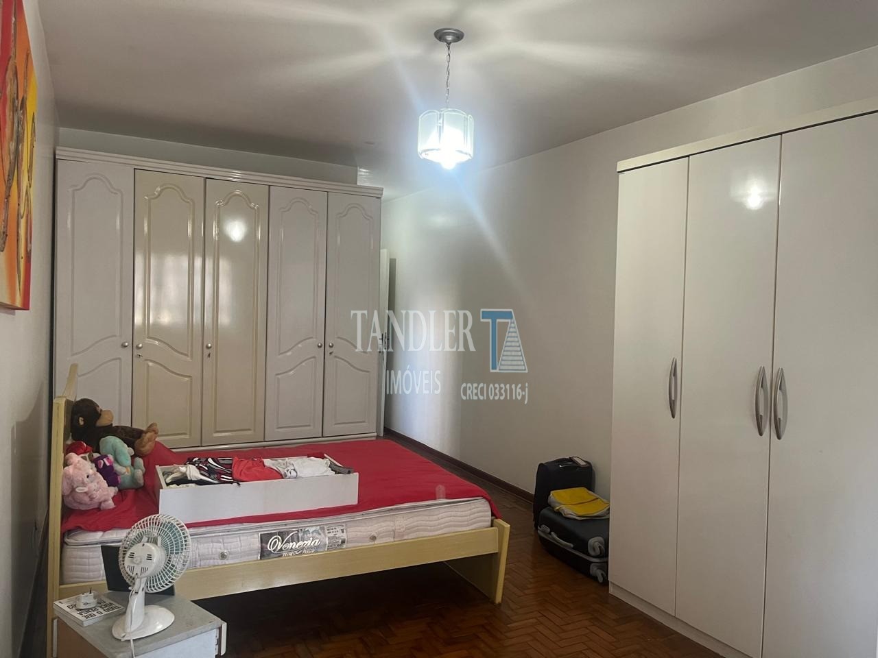 Casa à venda com 3 quartos, 250m² - Foto 18