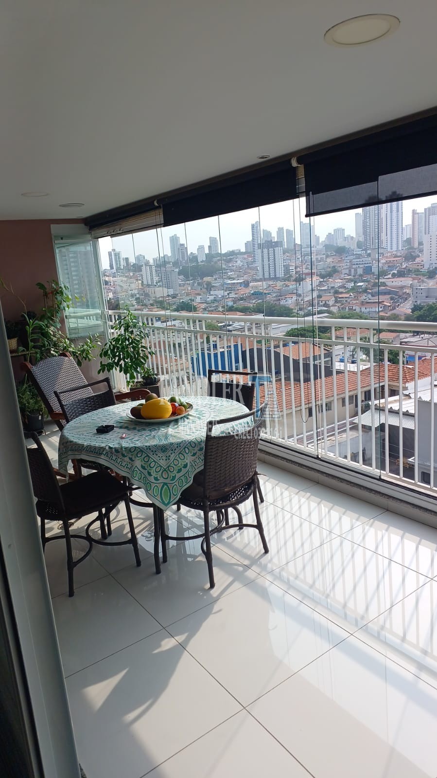 Apartamento à venda com 3 quartos, 115m² - Foto 3