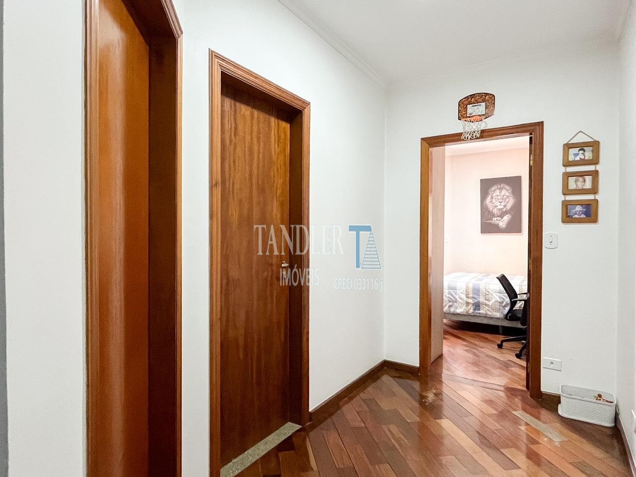 Casa à venda com 3 quartos, 199m² - Foto 13