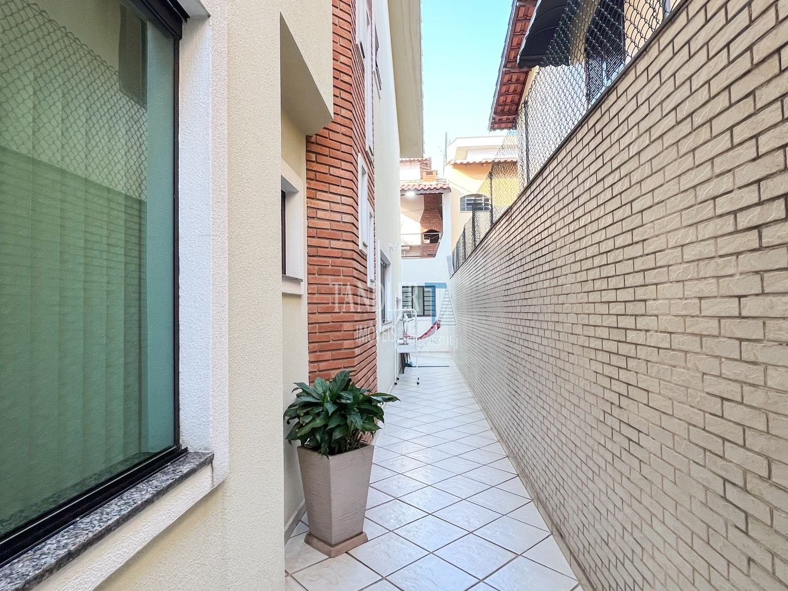 Casa à venda com 3 quartos, 199m² - Foto 26