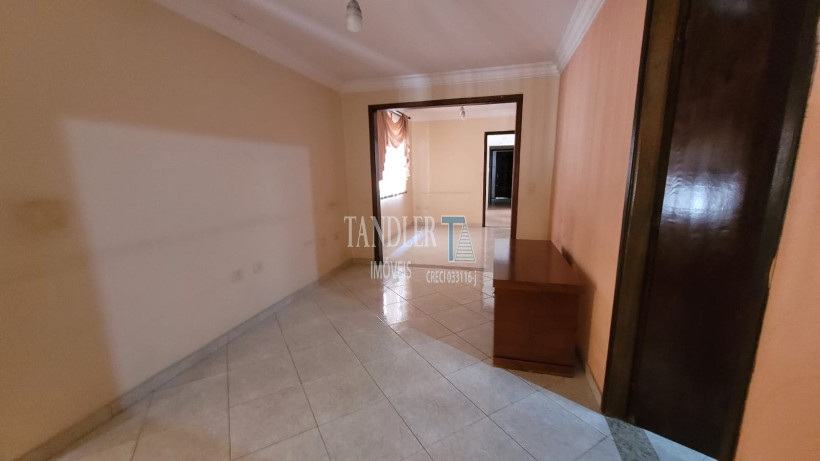 Casa à venda com 3 quartos, 180m² - Foto 5