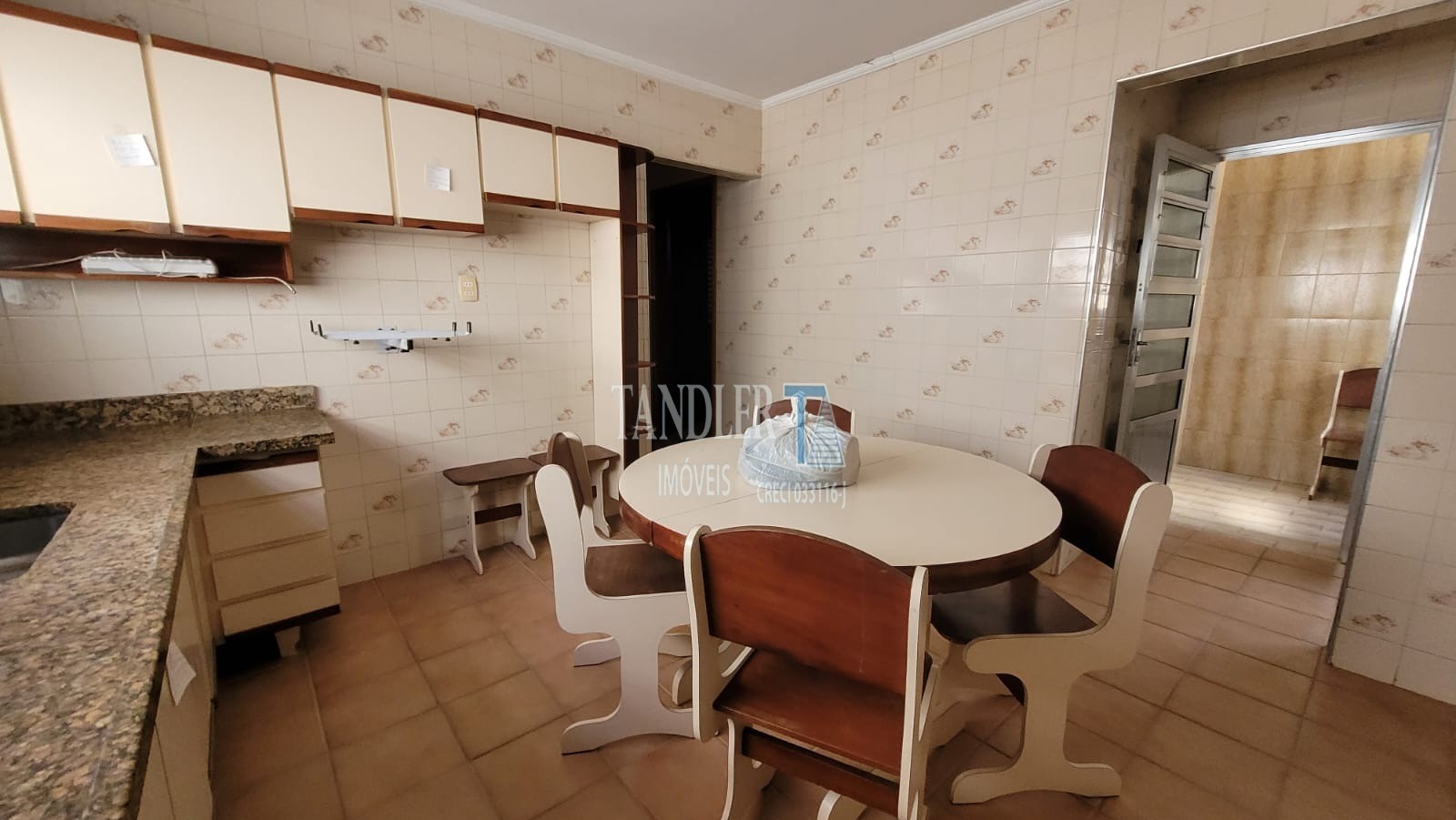 Casa à venda com 3 quartos, 180m² - Foto 11