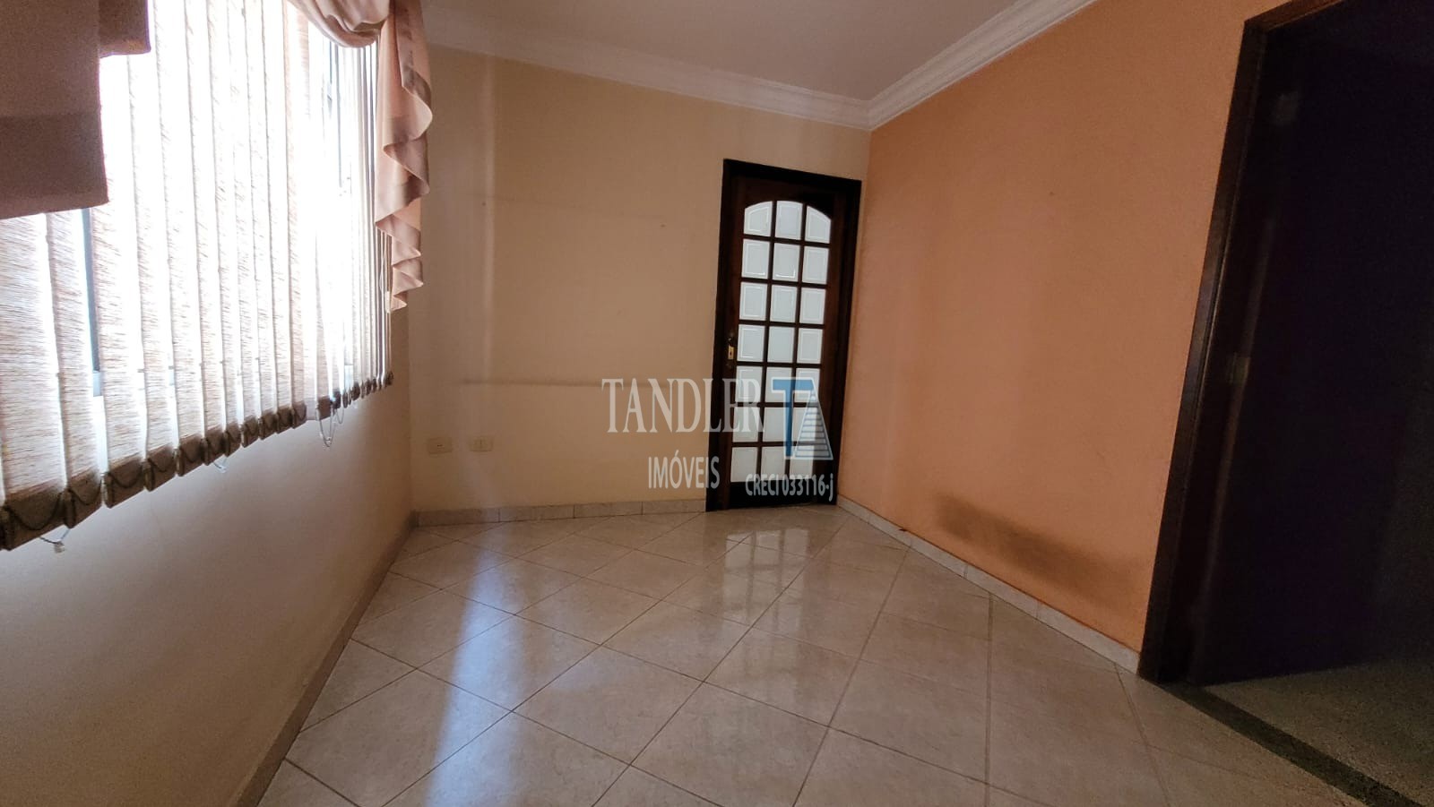 Casa à venda com 3 quartos, 180m² - Foto 8