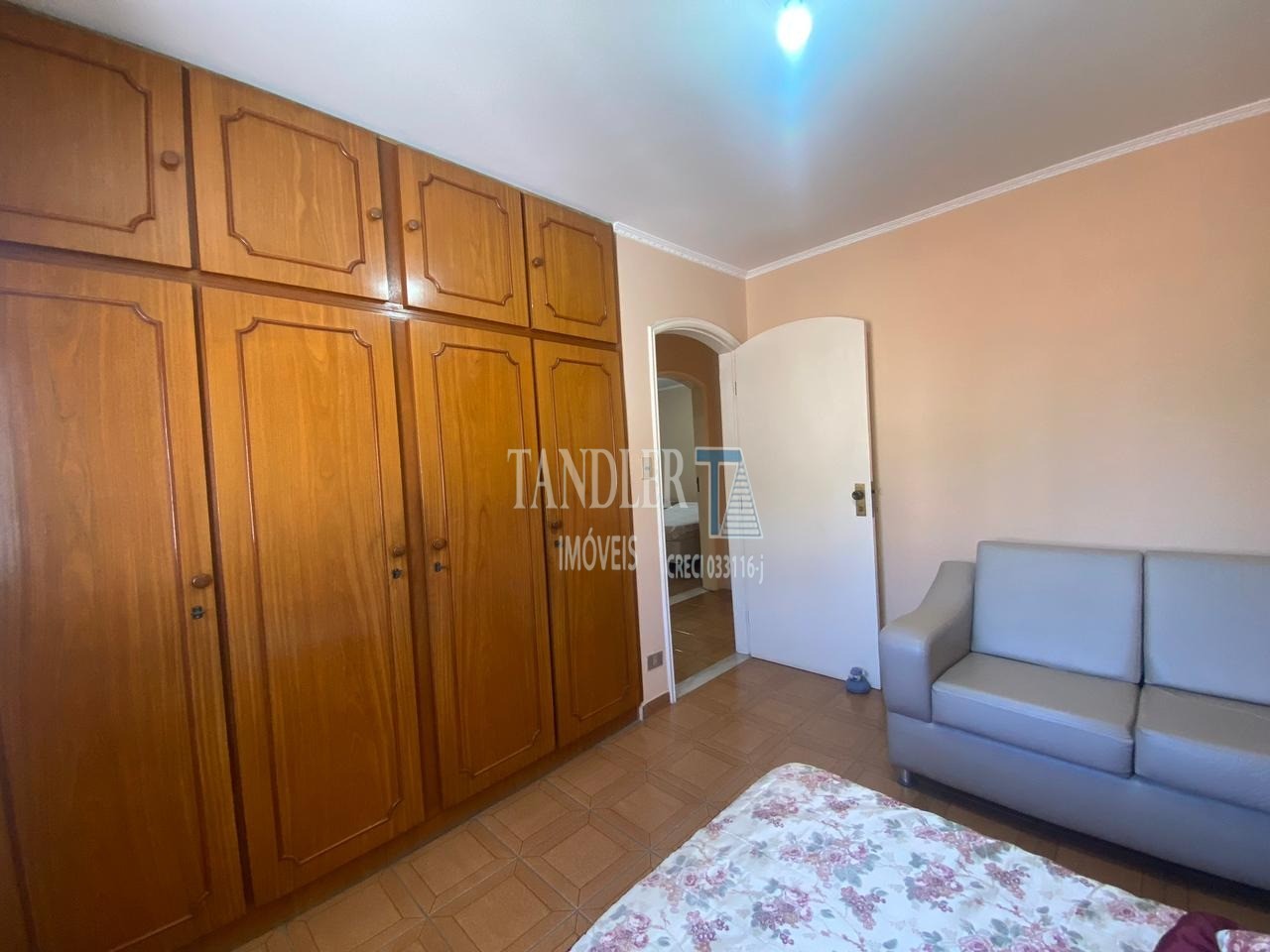 Casa à venda com 3 quartos, 280m² - Foto 11