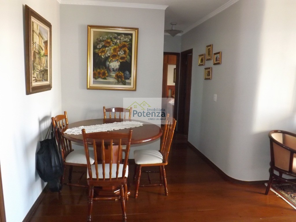 Apartamento para alugar com 2 quartos, 80m² - Foto 4