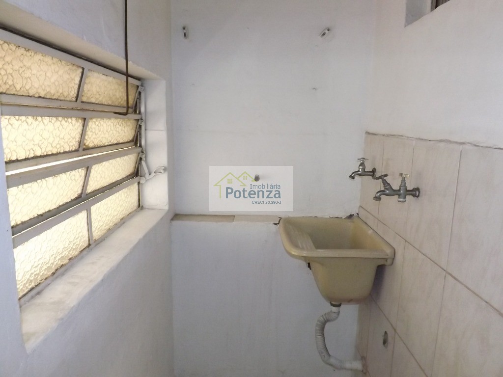 Apartamento para alugar com 1 quarto, 75m² - Foto 14