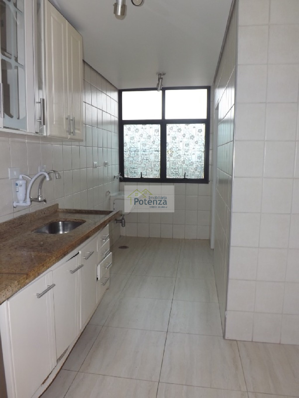 Apartamento para alugar com 2 quartos, 80m² - Foto 14