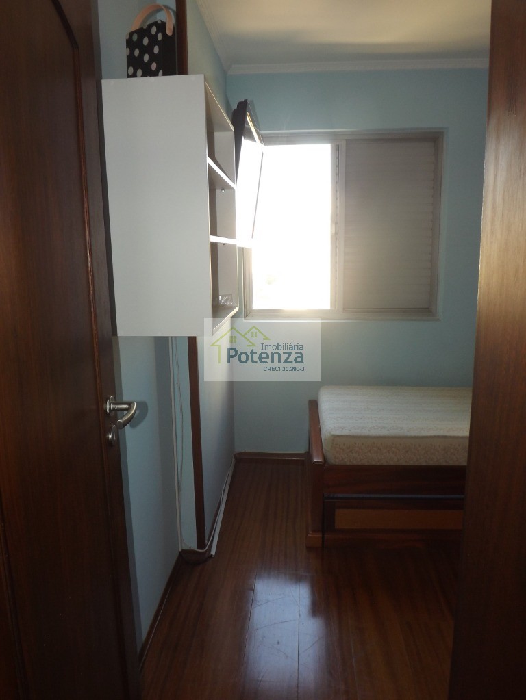 Apartamento para alugar com 2 quartos, 80m² - Foto 11