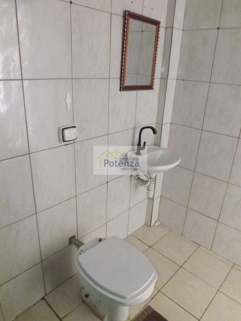 Apartamento para alugar com 1 quarto, 75m² - Foto 8