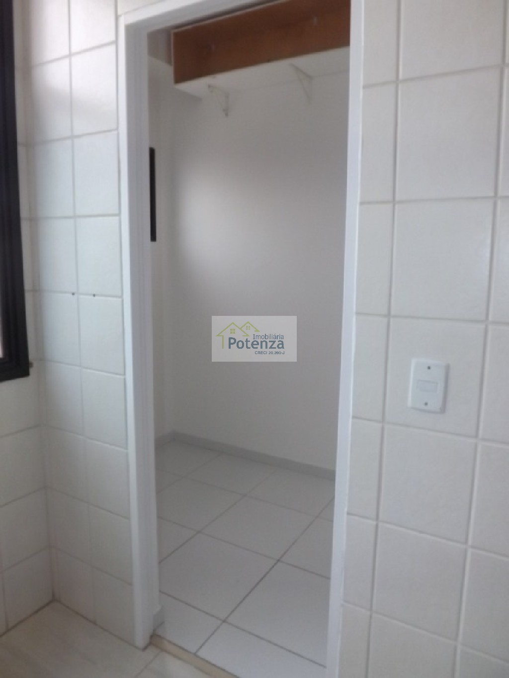 Apartamento para alugar com 2 quartos, 80m² - Foto 17