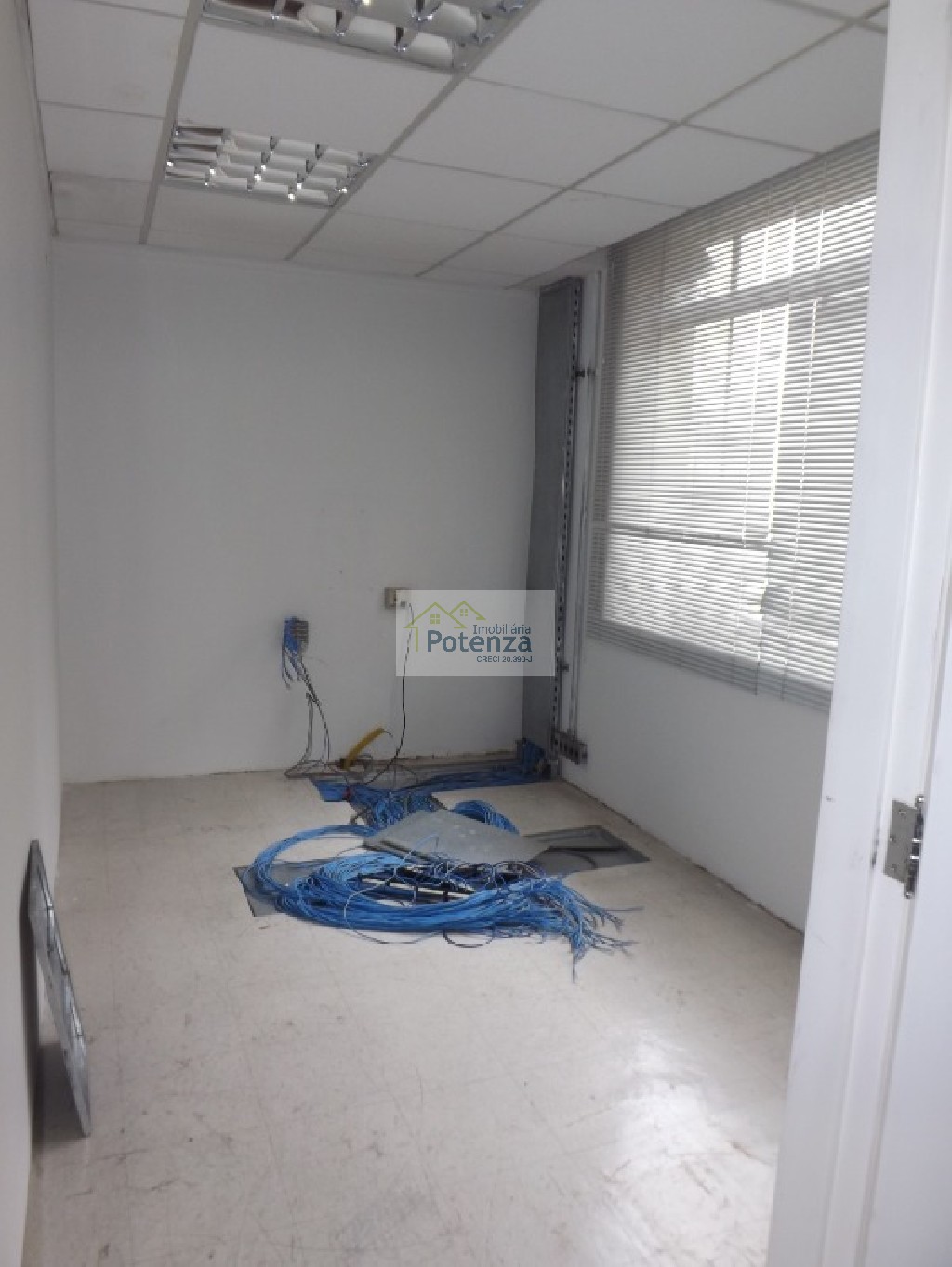 Conjunto Comercial-Sala para alugar, 85m² - Foto 18