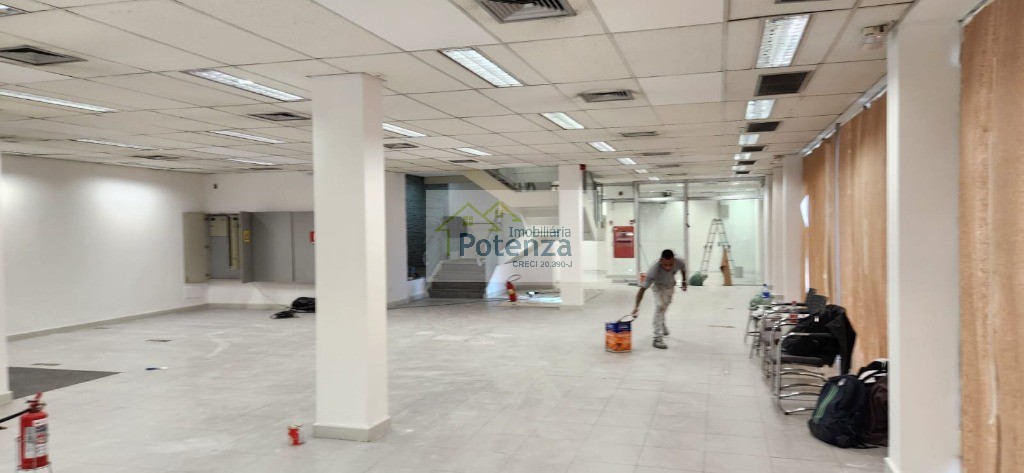 Loja-Salão para alugar, 746m² - Foto 2