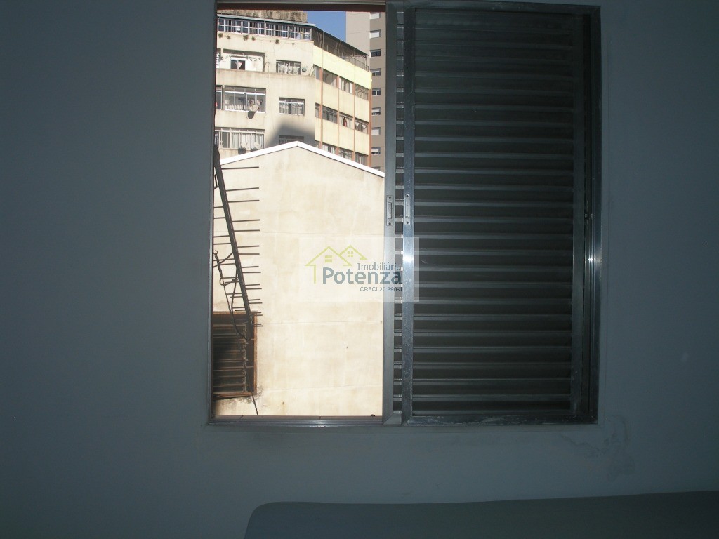 Apartamento para alugar com 1 quarto, 35m² - Foto 6