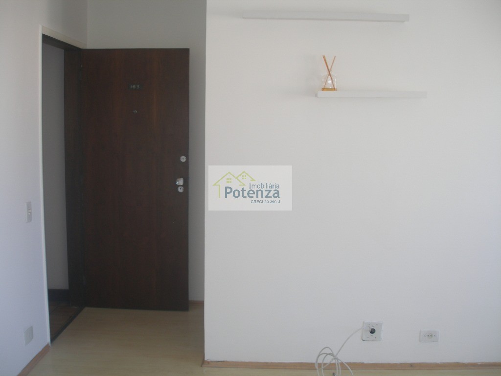 Apartamento para alugar com 1 quarto, 50m² - Foto 12