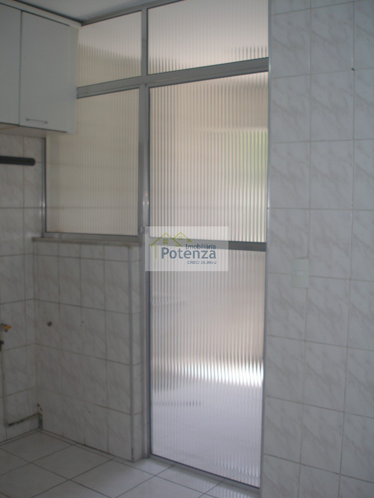 Apartamento para alugar com 3 quartos, 105m² - Foto 29