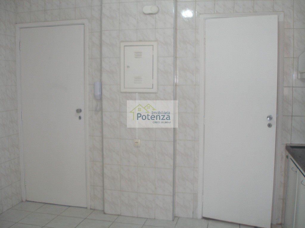 Apartamento para alugar com 3 quartos, 105m² - Foto 28