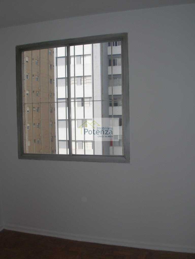 Apartamento para alugar com 1 quarto, 50m² - Foto 11