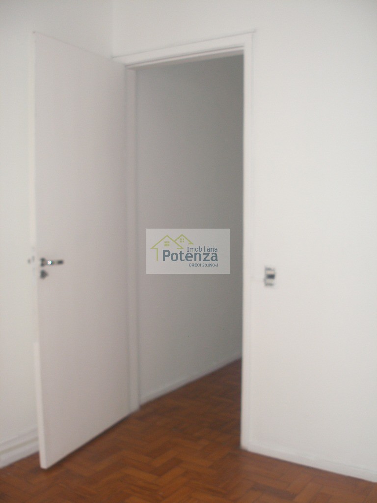 Casa à venda com 3 quartos, 120m² - Foto 24