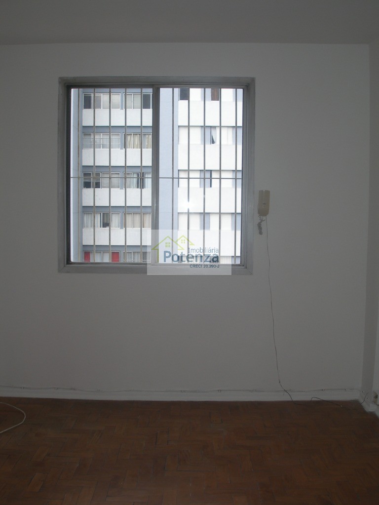 Apartamento para alugar com 1 quarto, 50m² - Foto 4