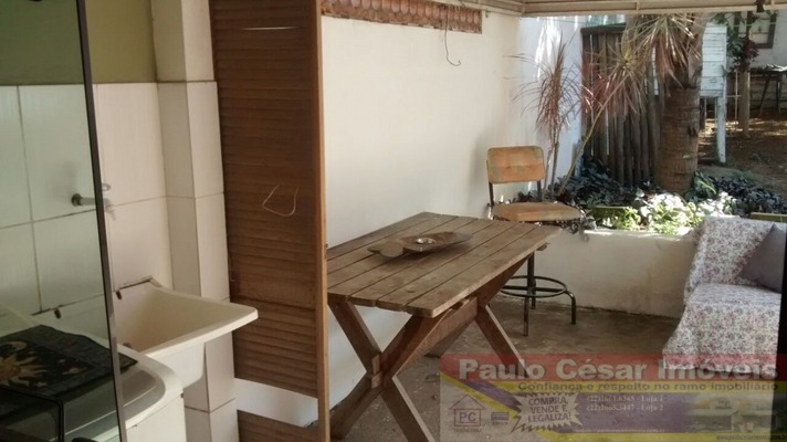 Casa à venda com 3 quartos, 100m² - Foto 11