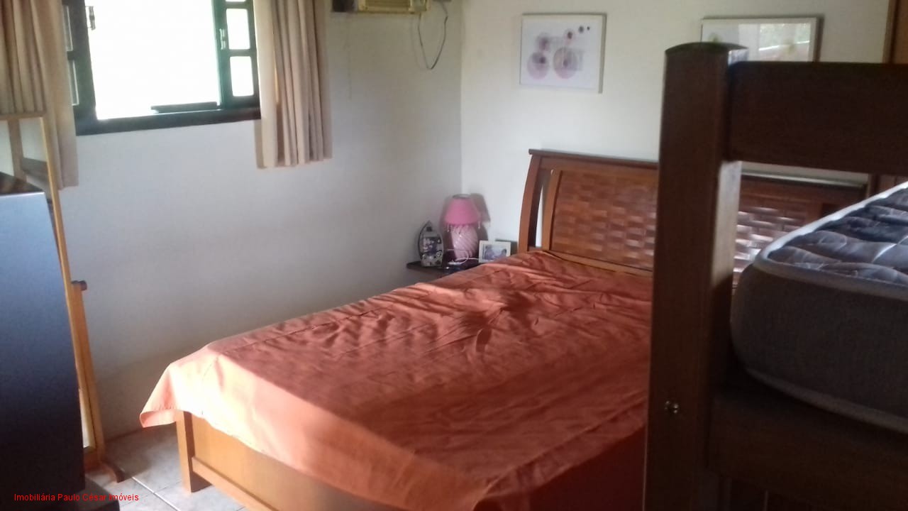 Casa à venda com 3 quartos, 250m² - Foto 13