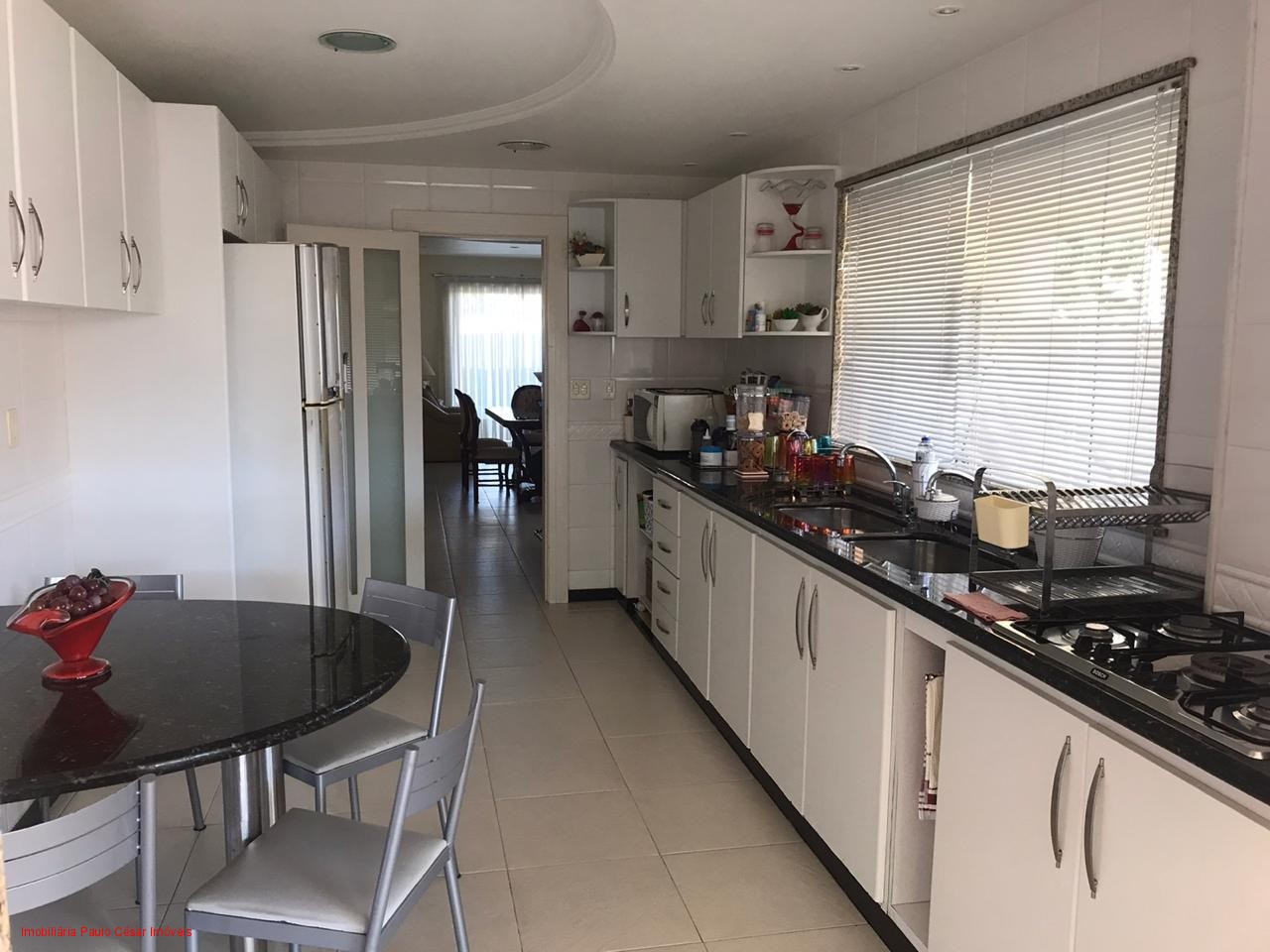 Casa à venda com 5 quartos, 300m² - Foto 45