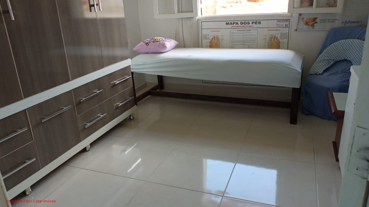 Casa à venda com 2 quartos, 100m² - Foto 15