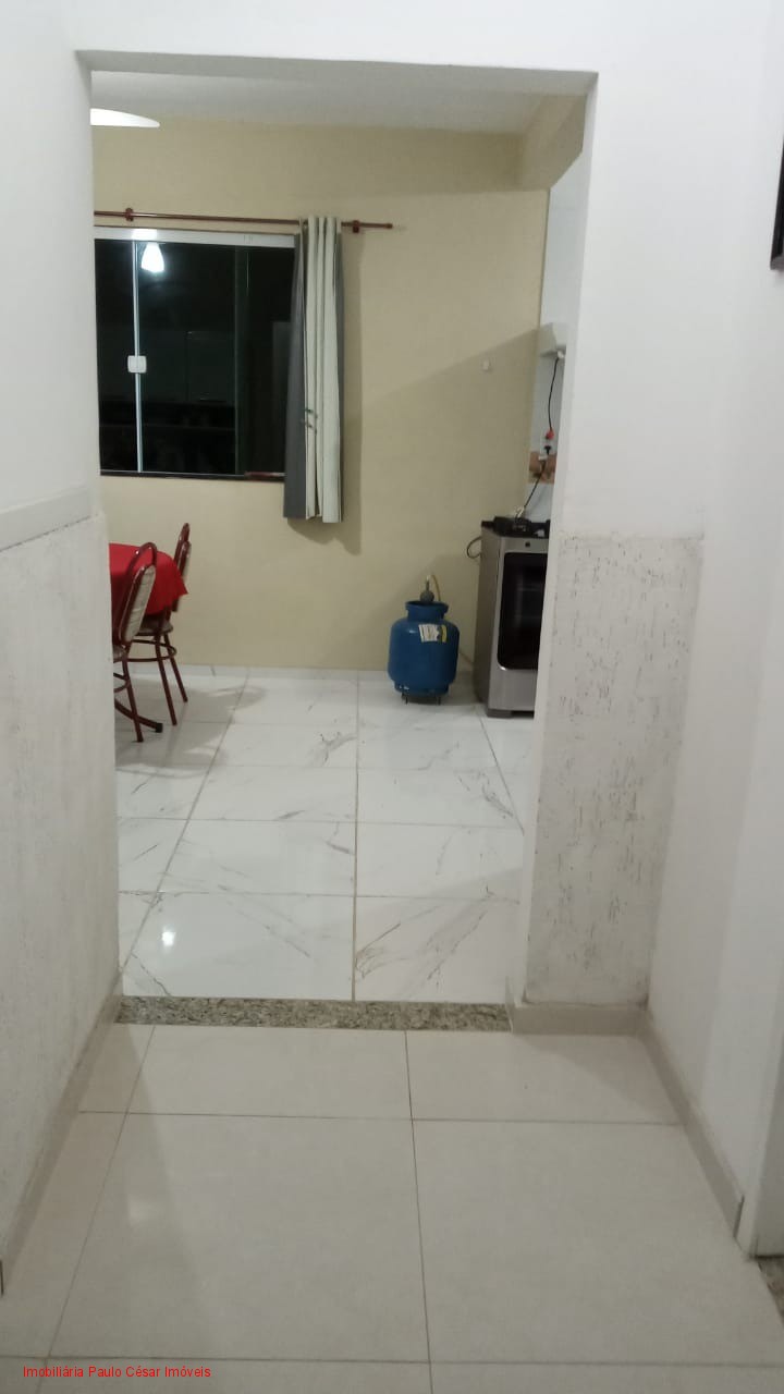 Casa à venda com 2 quartos, 100m² - Foto 19