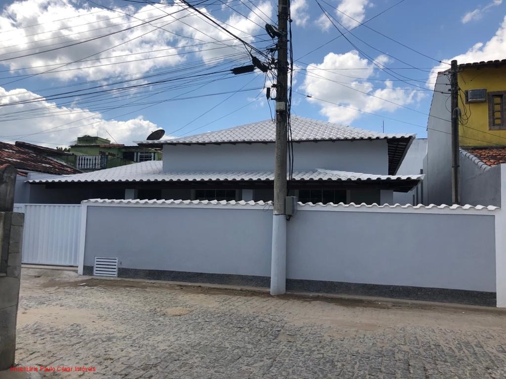 Casa à venda com 3 quartos, 134m² - Foto 2