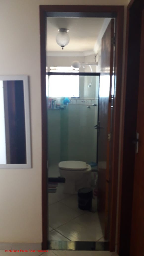 Apartamento à venda com 3 quartos, 90m² - Foto 2