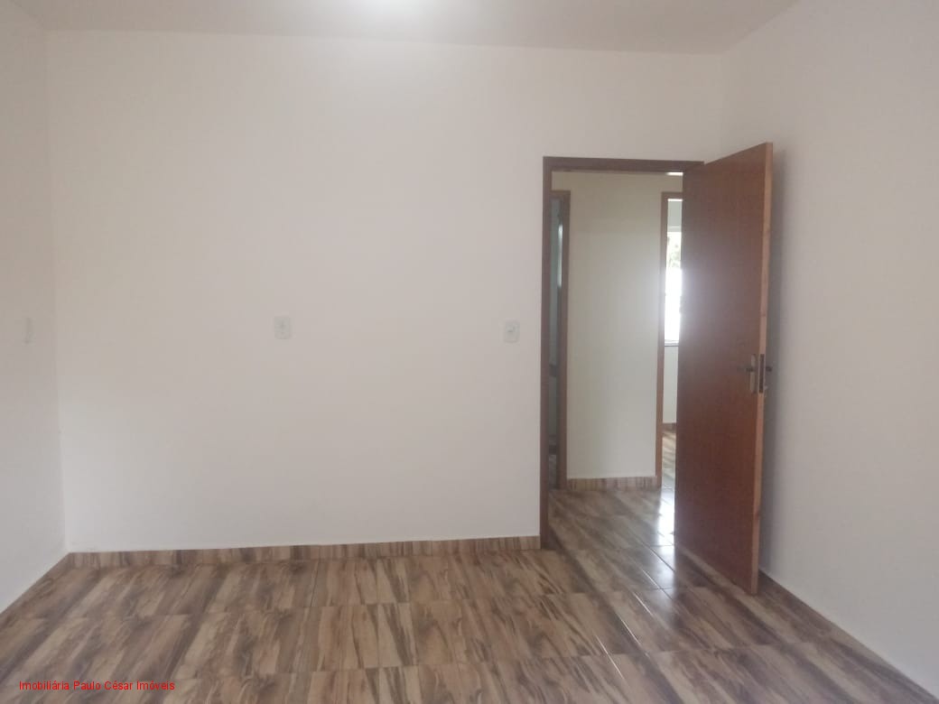 Casa à venda com 4 quartos, 200m² - Foto 22