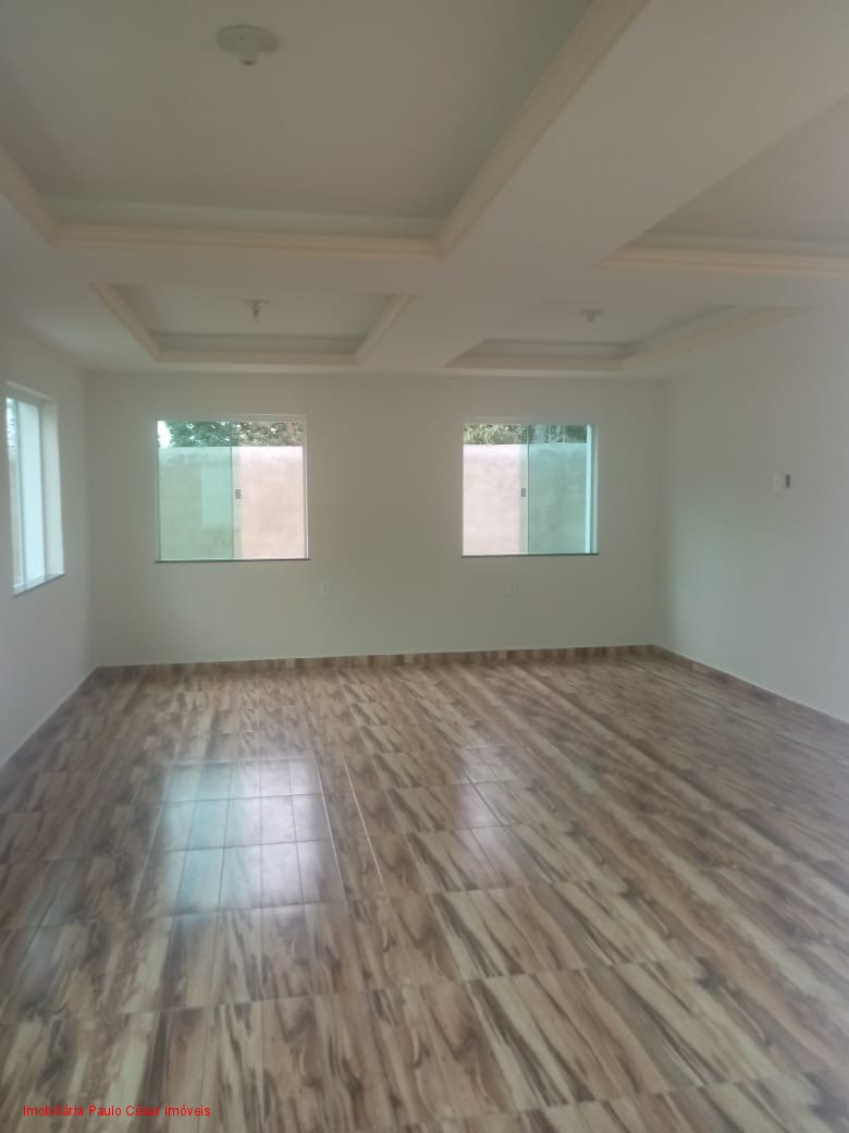 Casa à venda com 4 quartos, 200m² - Foto 17