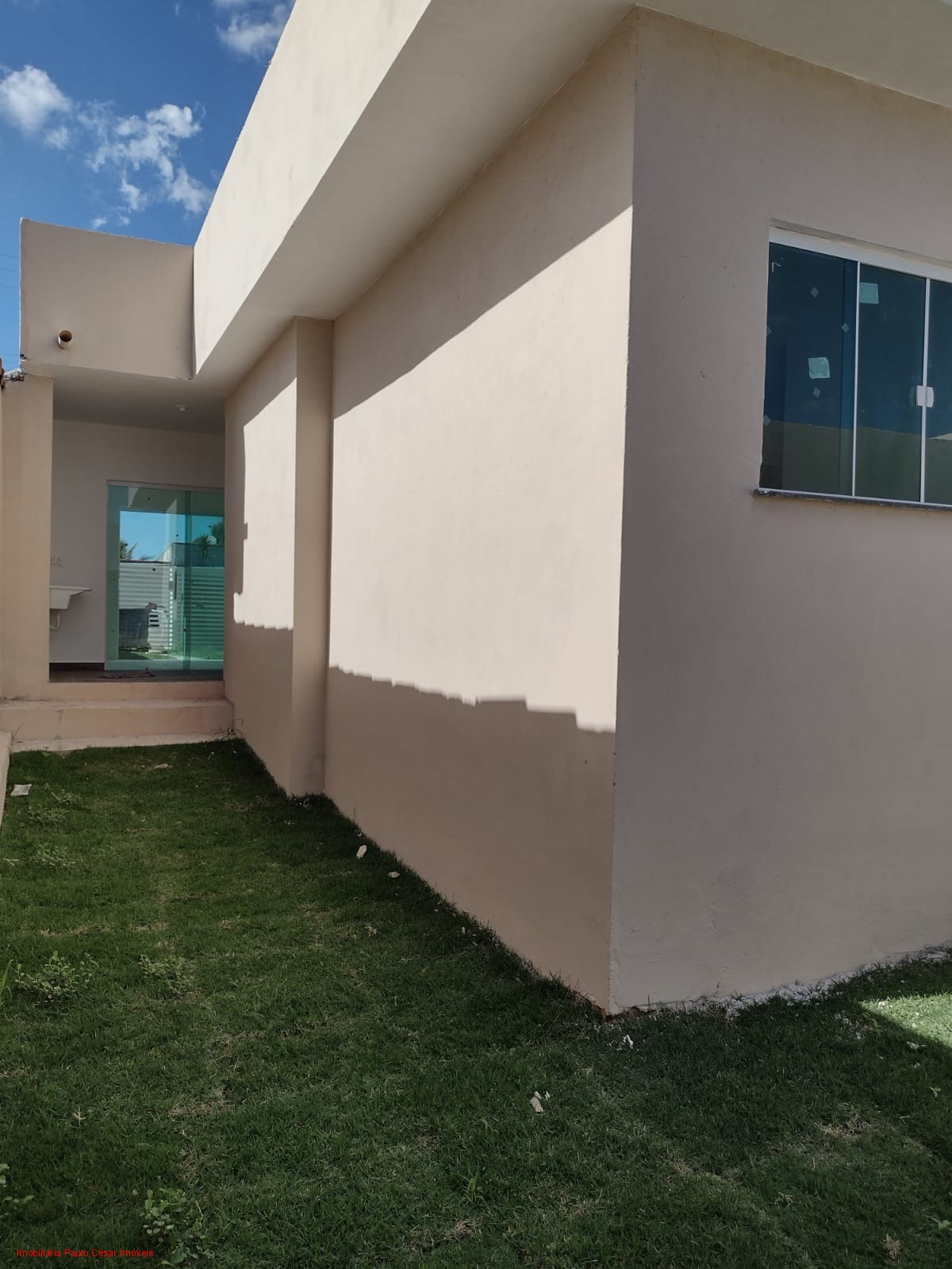 Casa à venda com 2 quartos, 70m² - Foto 17